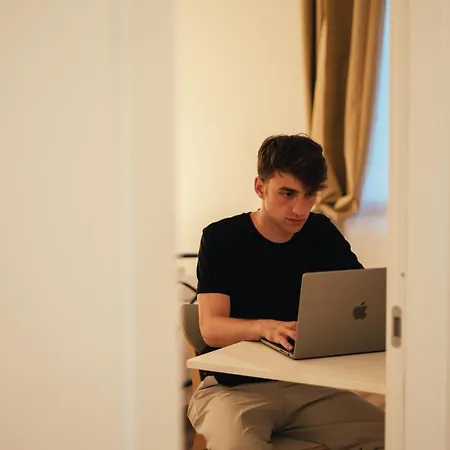 La Piccola Lady לה ספציה